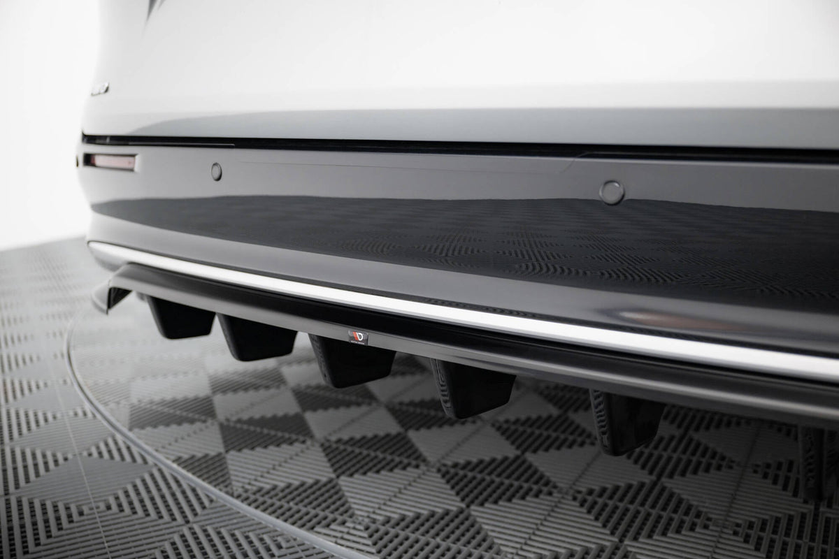 Splitter trasero (con barras verticales) para Toyota Sienna Mk4
