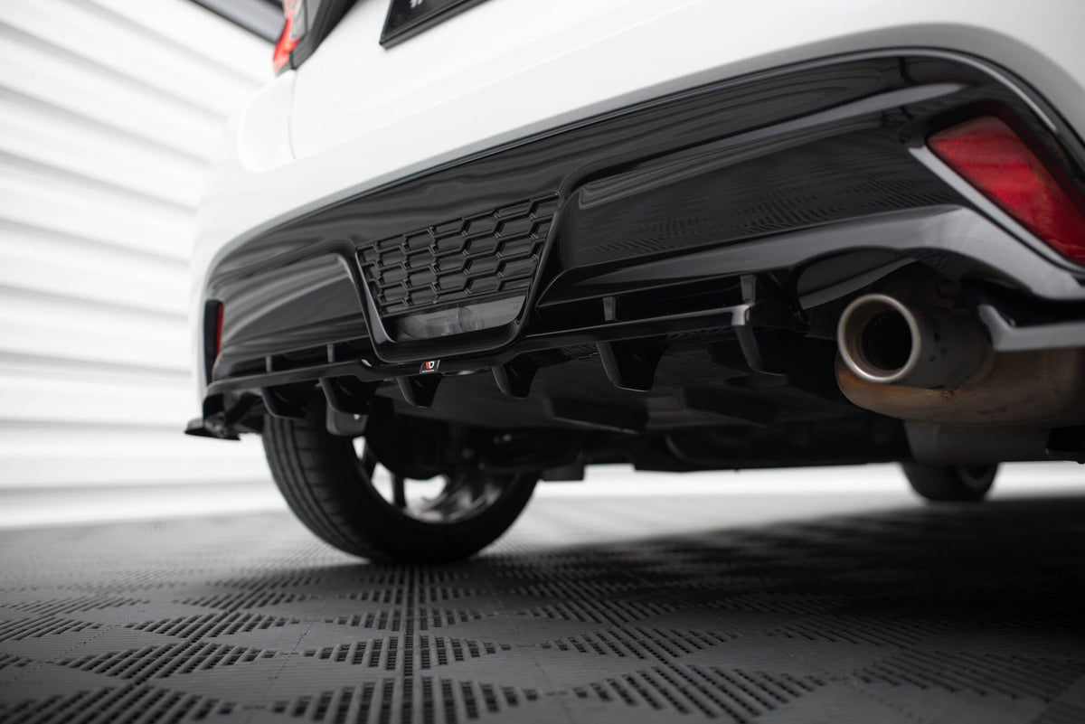 Splitter trasero (con barras verticales) para Toyota Yaris GR Sport Mk4