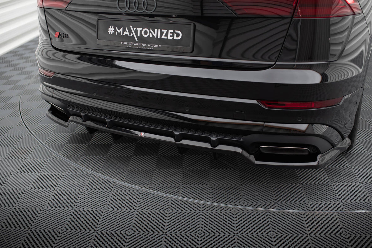 Splitter trasero (con barras verticales) V.1 para Audi SQ8 / Q8 S-Line Mk1 Facelift