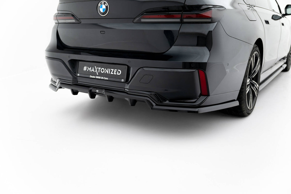 Splitter trasero (con barras verticales) V.1 para BMW 7 M-Pack G70