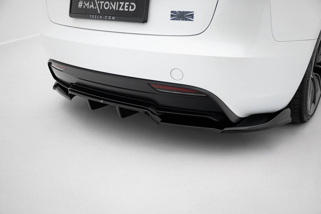Splitter trasero (con barras verticales) V.1 para Tesla Model 3 Performance Mk1 Facelift
