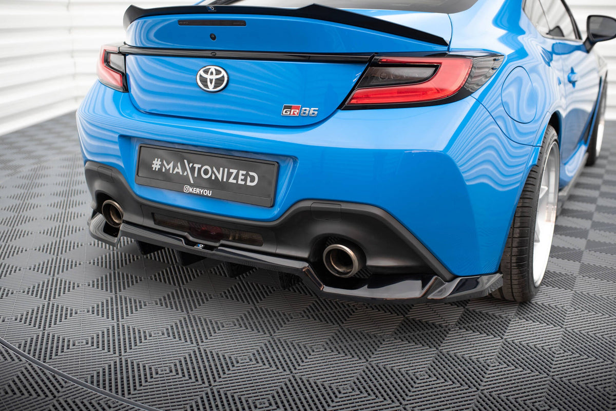 Splitter trasero (con barras verticales) V.1 para Toyota GR86 Mk1