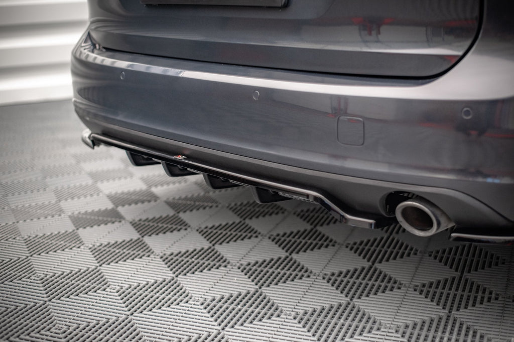 Splitter trasero (con barras verticales) V.1 para Volvo V90 Mk2