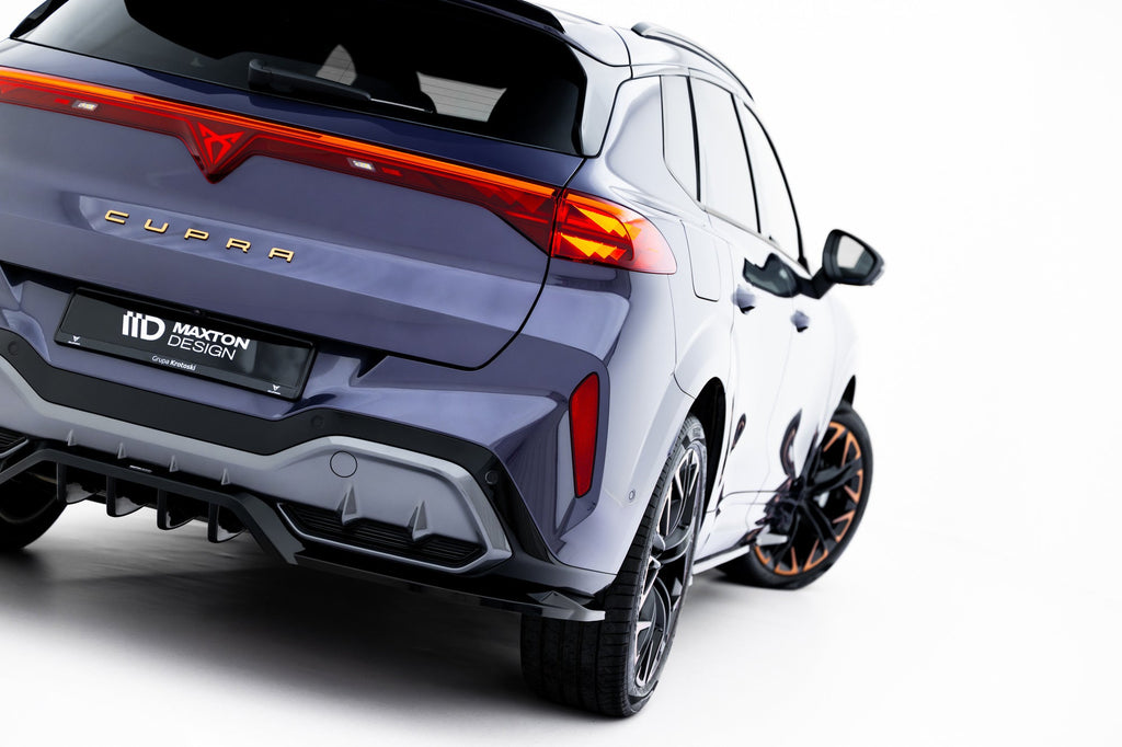 Splitter trasero (con barras verticales) V.2 para Cupra Terramar Mk1