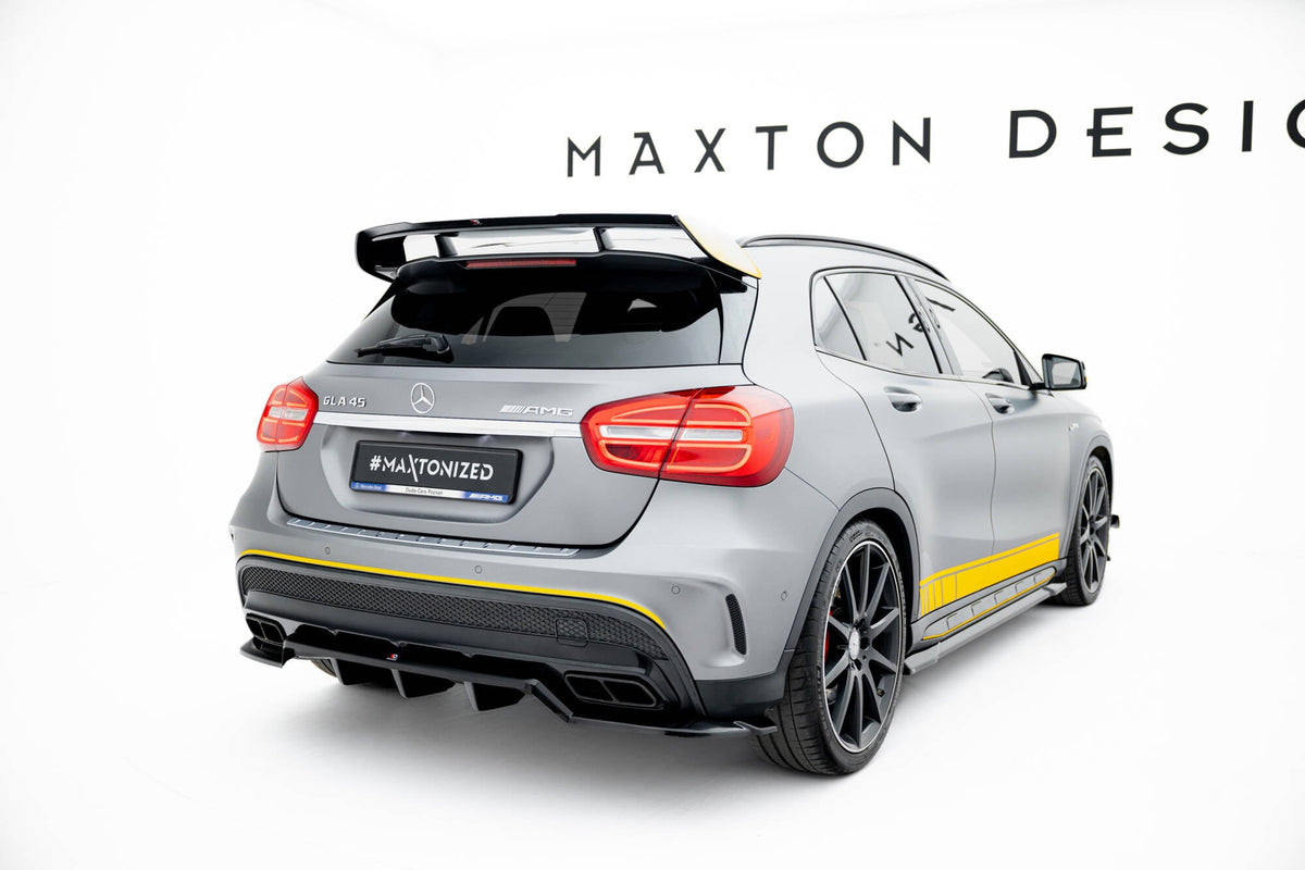 Splitter trasero (con barras verticales) V.2 para Mercedes-Benz GLA 45 AMG X156