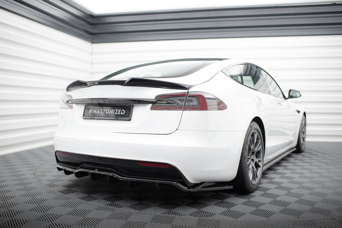 Splitter trasero (con barras verticales) V.2 para Tesla Model S Plaid Mk1 Facelift