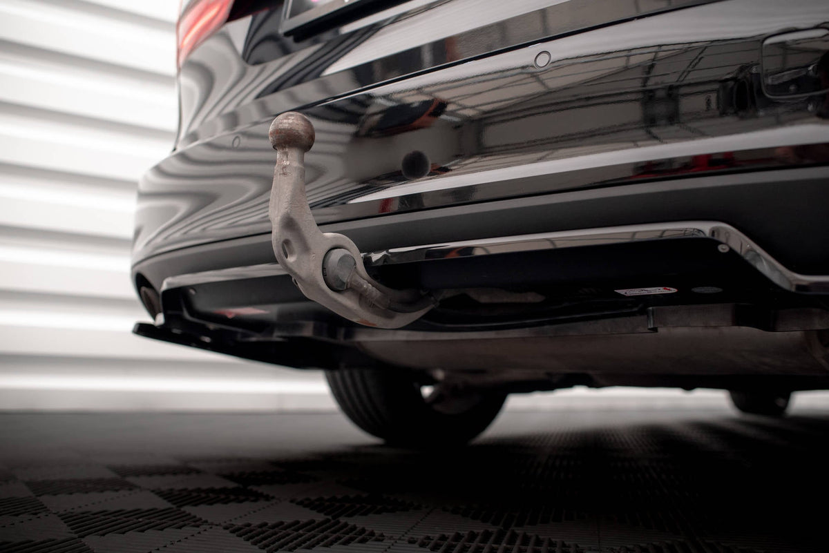 Splitter trasero (con barras verticales) V.2 para Volvo V90 Mk2