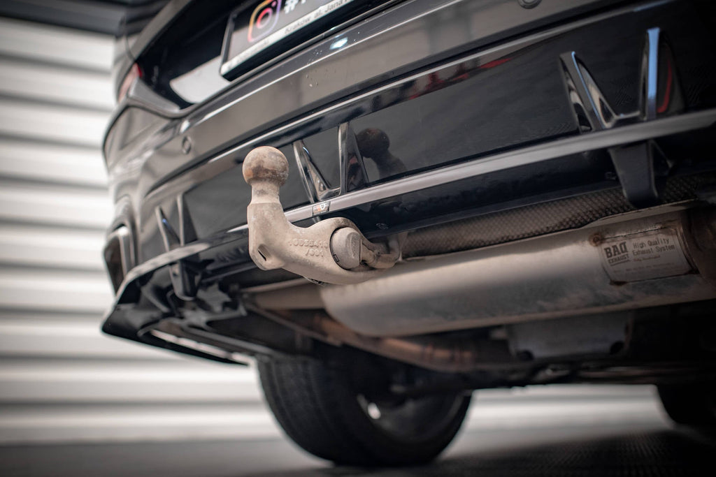 Splitter trasero (con barras verticales) V.3 para BMW X6 M-Pack G06