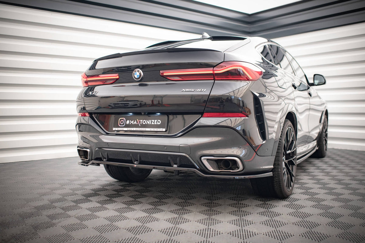 Splitter trasero (con barras verticales) V.3 para BMW X6 M-Pack G06