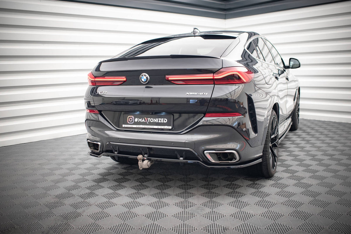 Splitter trasero (con barras verticales) V.3 para BMW X6 M-Pack G06