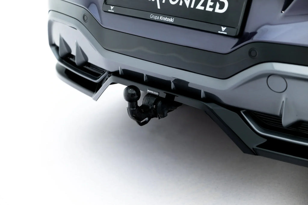 Splitter trasero (con barras verticales) V.4 para Cupra Terramar Mk1 (Version with towbar)