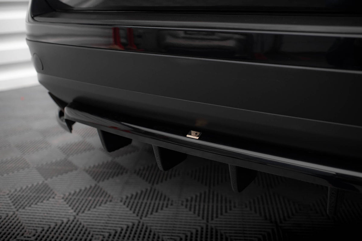 Splitter trasero (con barras verticales) para Volkswagen Touareg Mk2