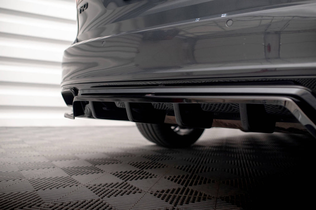 Splitter trasero (con barras verticales) para Volvo V90 / S90 R-Design Mk2
