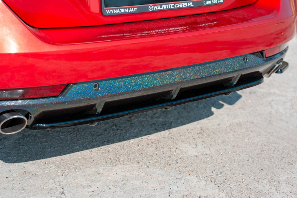 Splitter trasero (con barras verticales) para Peugeot 508 Petrol Mk2