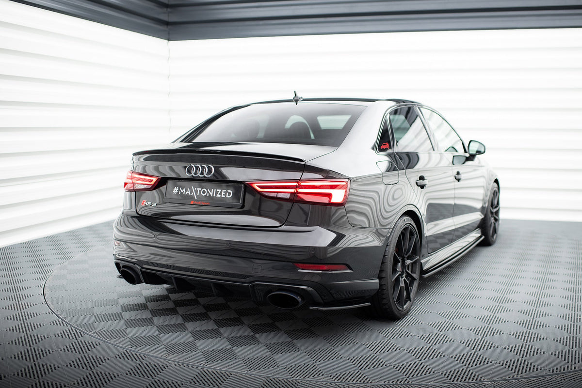 Splitters laterales traseros para Audi RS3 Sedan 8V Facelift