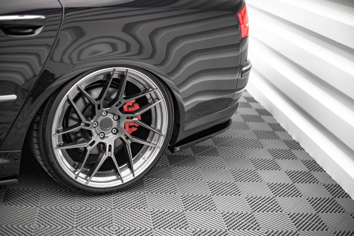 Splitters laterales traseros para Audi S8 D3