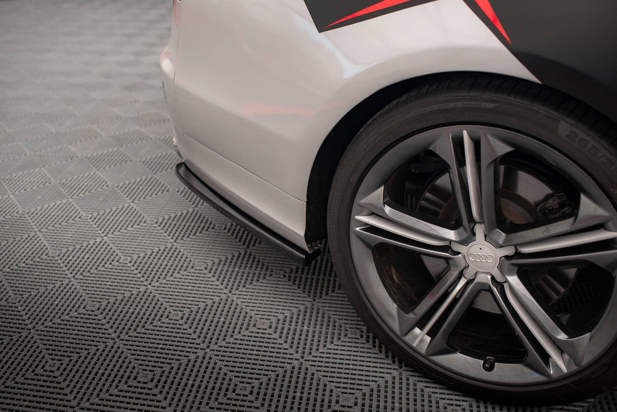 Splitters laterales traseros para Audi S8 D4