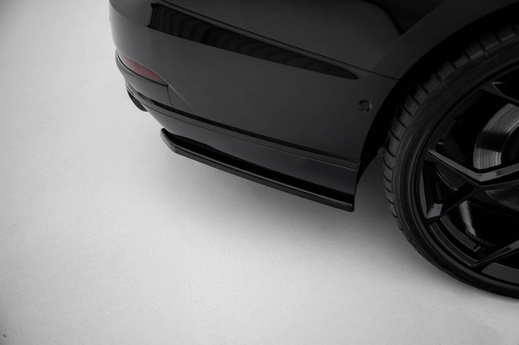 Splitters laterales traseros para Audi S8 D5