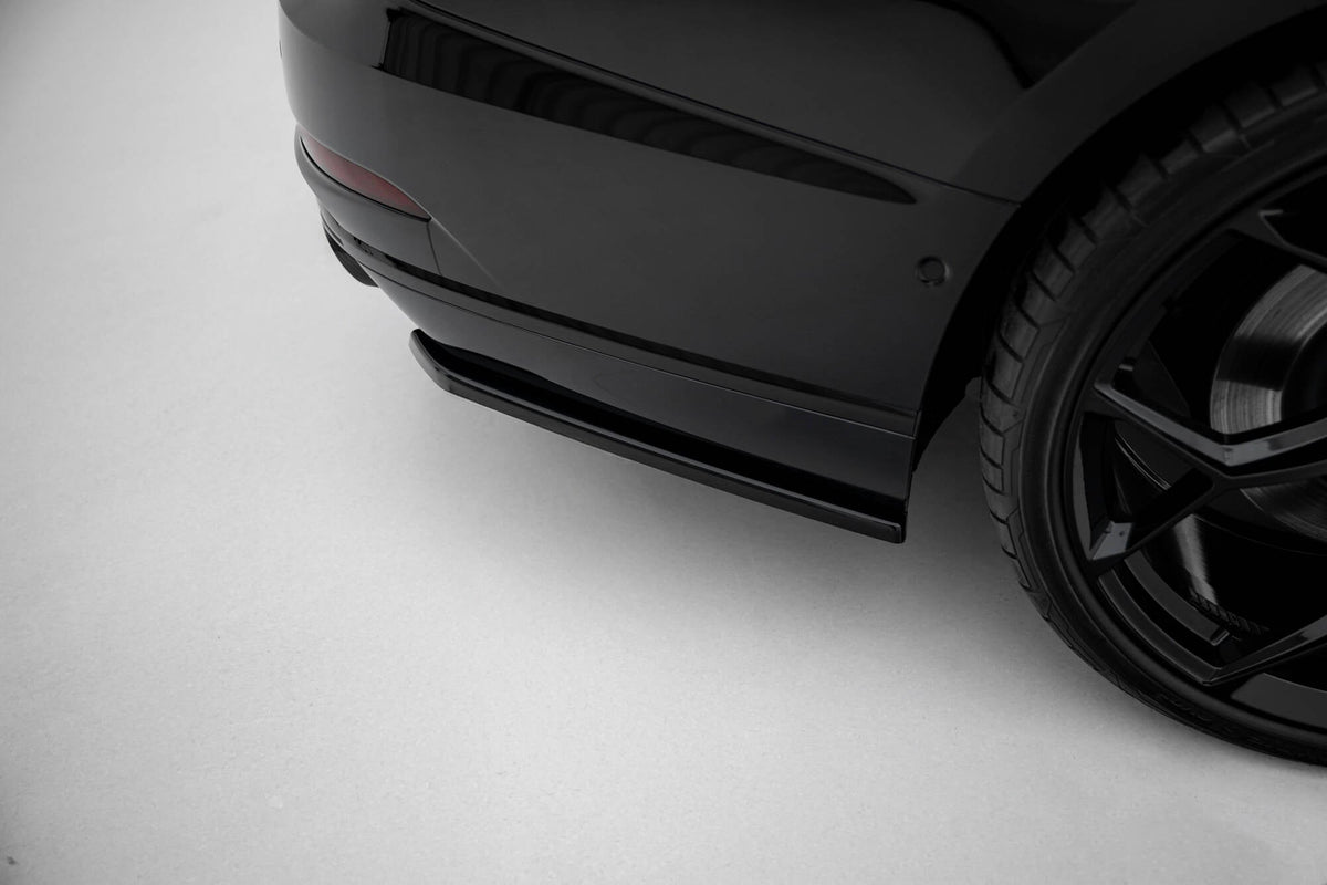 Splitters laterales traseros para Audi S8 D5
