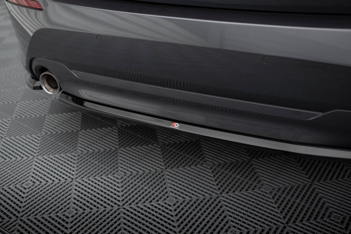 Splitters laterales traseros para BMW 1 F40