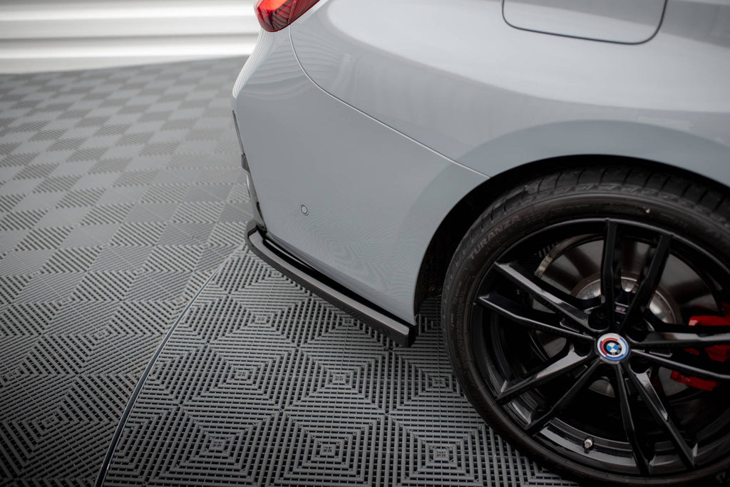 Splitters laterales traseros para BMW M340i G20 / G21 Facelift