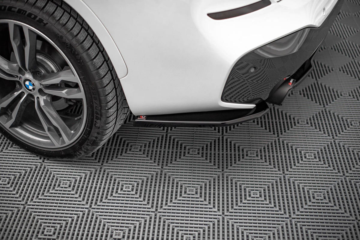 Splitters laterales traseros para BMW X1 M-Pack F48 / F48 Facelift