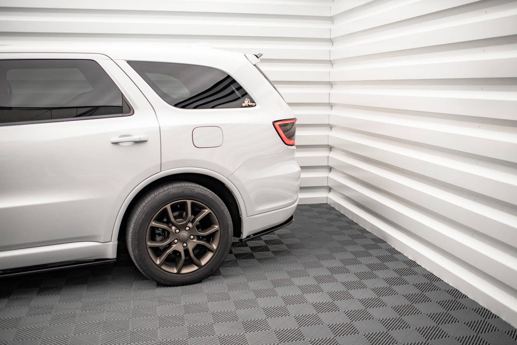 Splitters laterales traseros para Dodge Durango RT Mk3