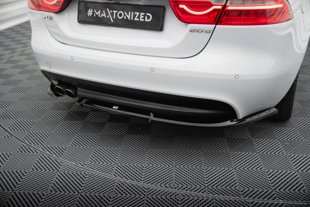 Splitters laterales traseros para Jaguar XE R-Sport X760