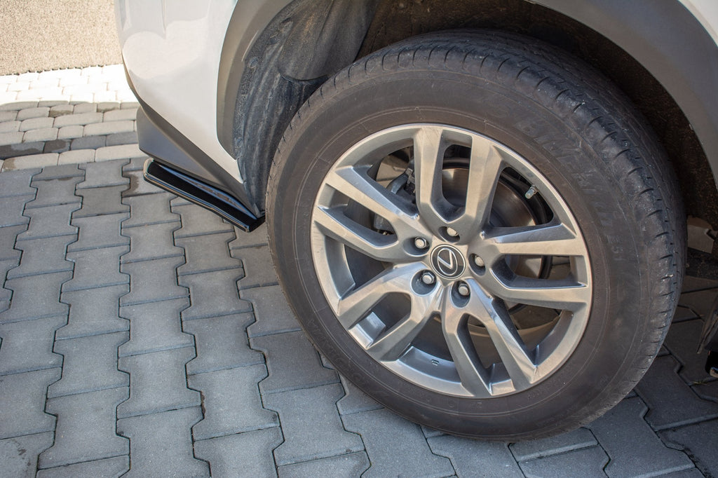 Splitters laterales traseros para Lexus NX Facelift