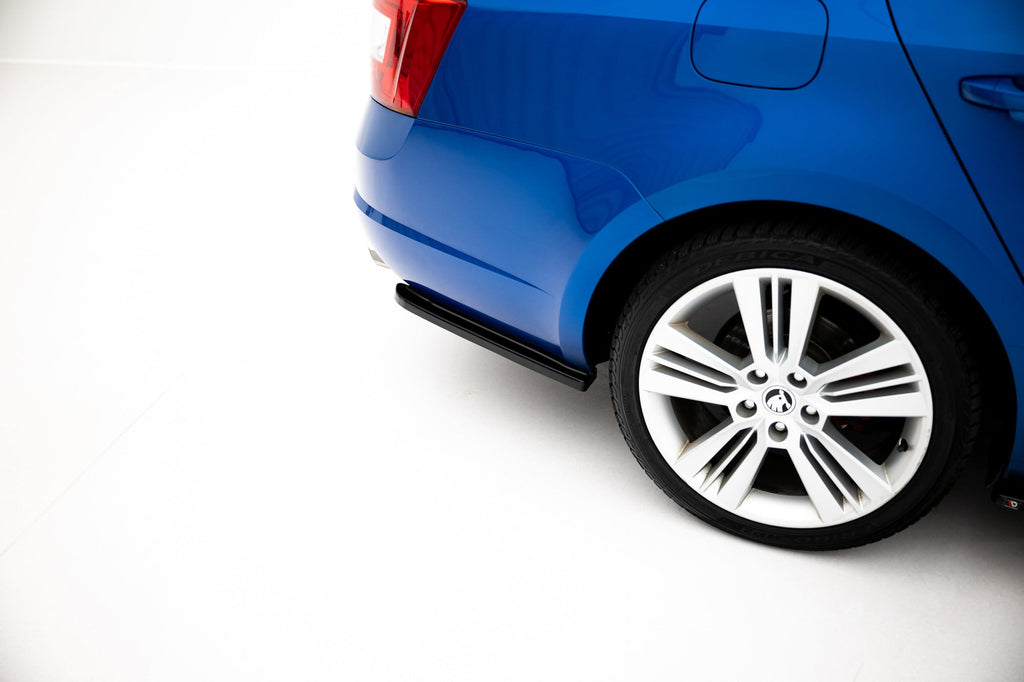 Splitters laterales traseros para Skoda Octavia RS Mk3 / Mk3 Facelift Hatchback / Estate