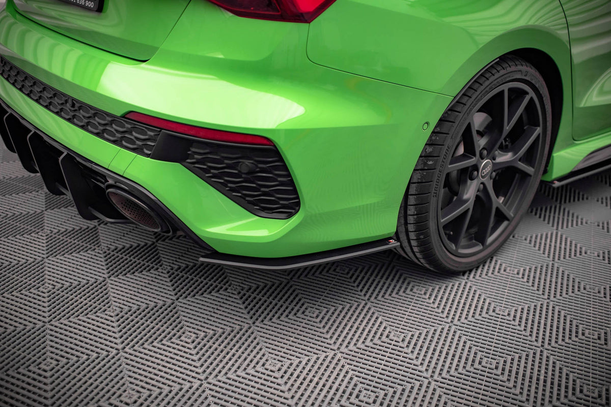 Splitters laterales traseros Street Pro para Audi RS3 Sedan 8Y