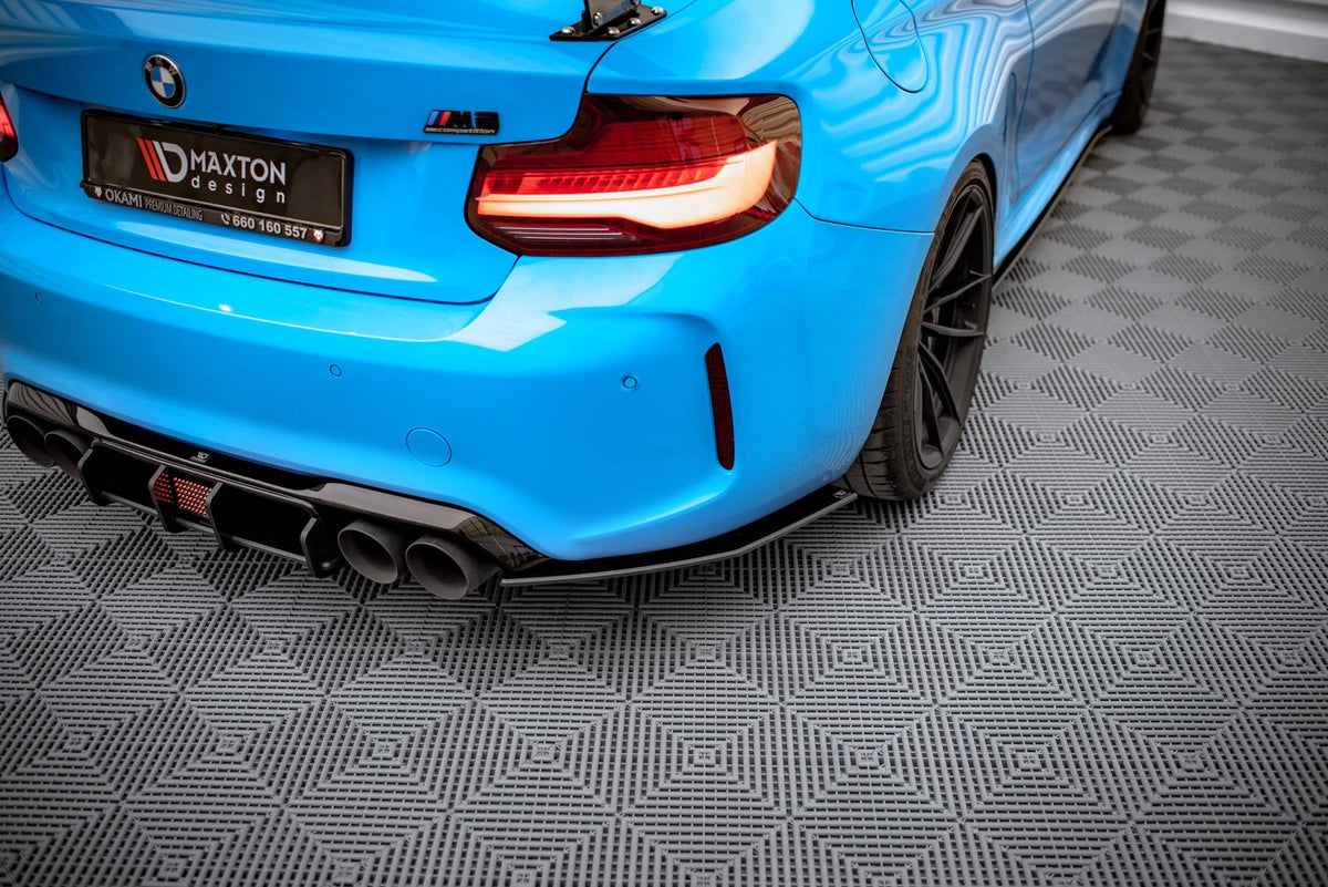 Splitters laterales traseros Street Pro para BMW M2 F87