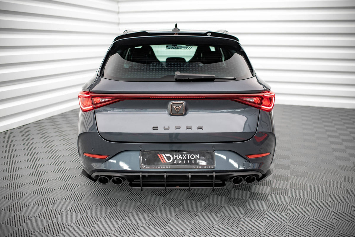Splitters laterales traseros Street Pro para Cupra Leon ST Mk1