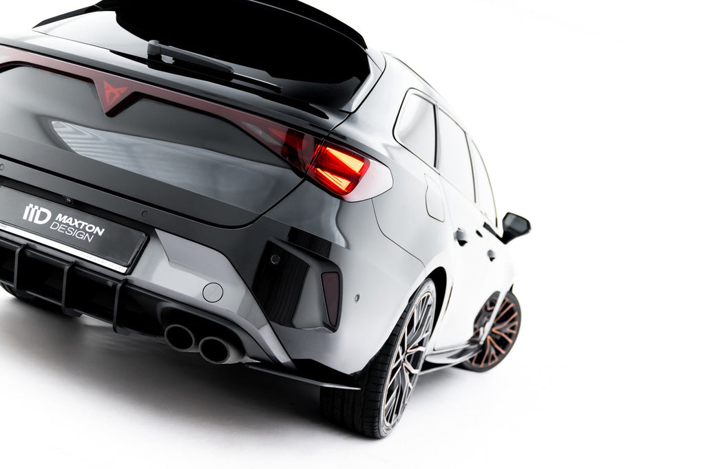 Splitters laterales traseros Street Pro para Cupra Leon ST Mk1 Facelift