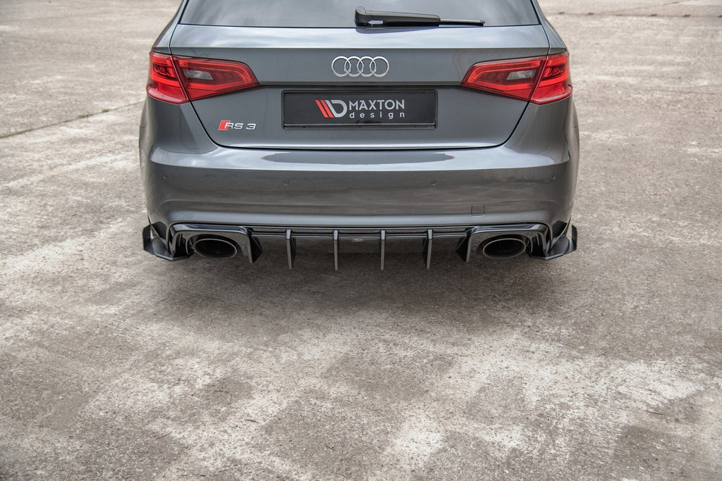 Splitters laterales traseros Street Pro + flaps para Audi RS3 8V Sportback