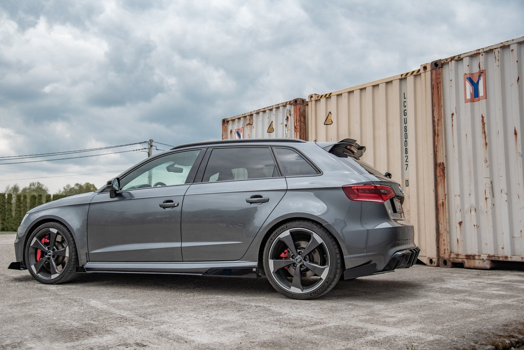 Splitters laterales traseros Street Pro + flaps para Audi RS3 8V Sportback