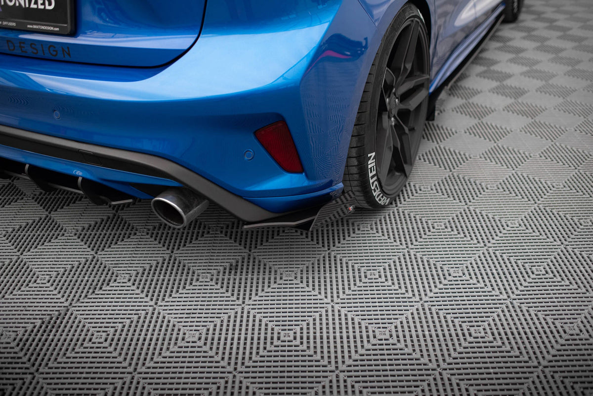 Splitters laterales traseros Street Pro + flaps para Ford Focus ST Mk4