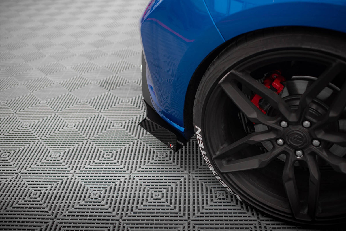Splitters laterales traseros Street Pro + flaps para Ford Focus ST Mk4