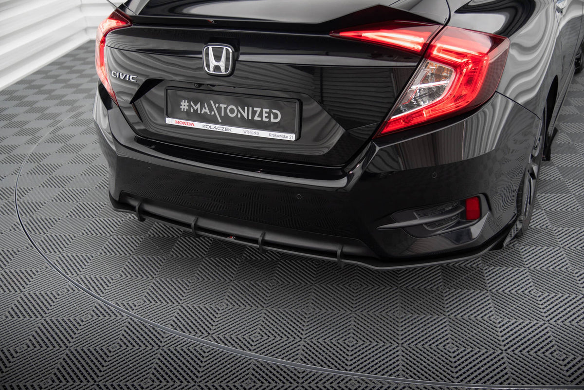 Splitters laterales traseros Street Pro + flaps para Honda Civic Mk10
