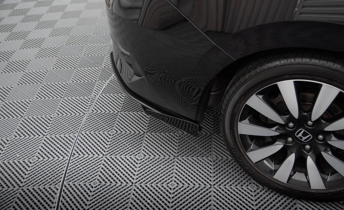 Splitters laterales traseros Street Pro + flaps para Honda Civic Mk10