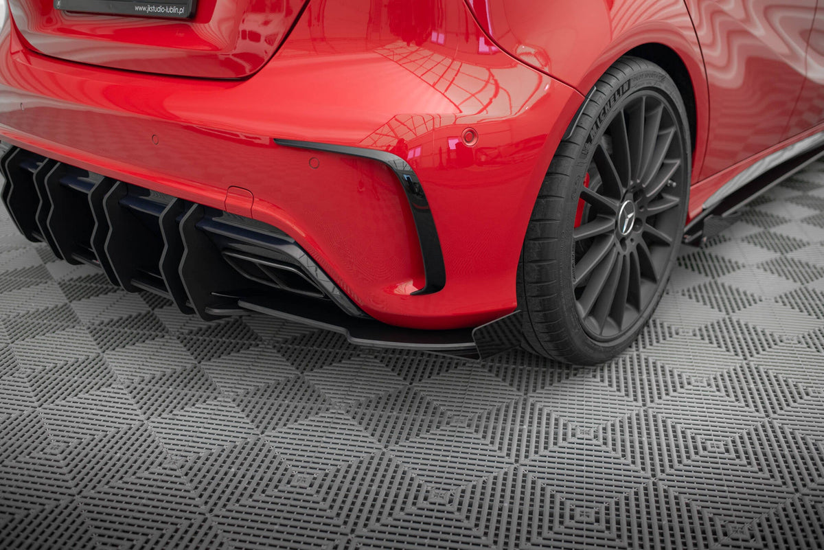 Splitters laterales traseros Street Pro + flaps para Mercedes-Benz A 45 AMG W176 Facelift