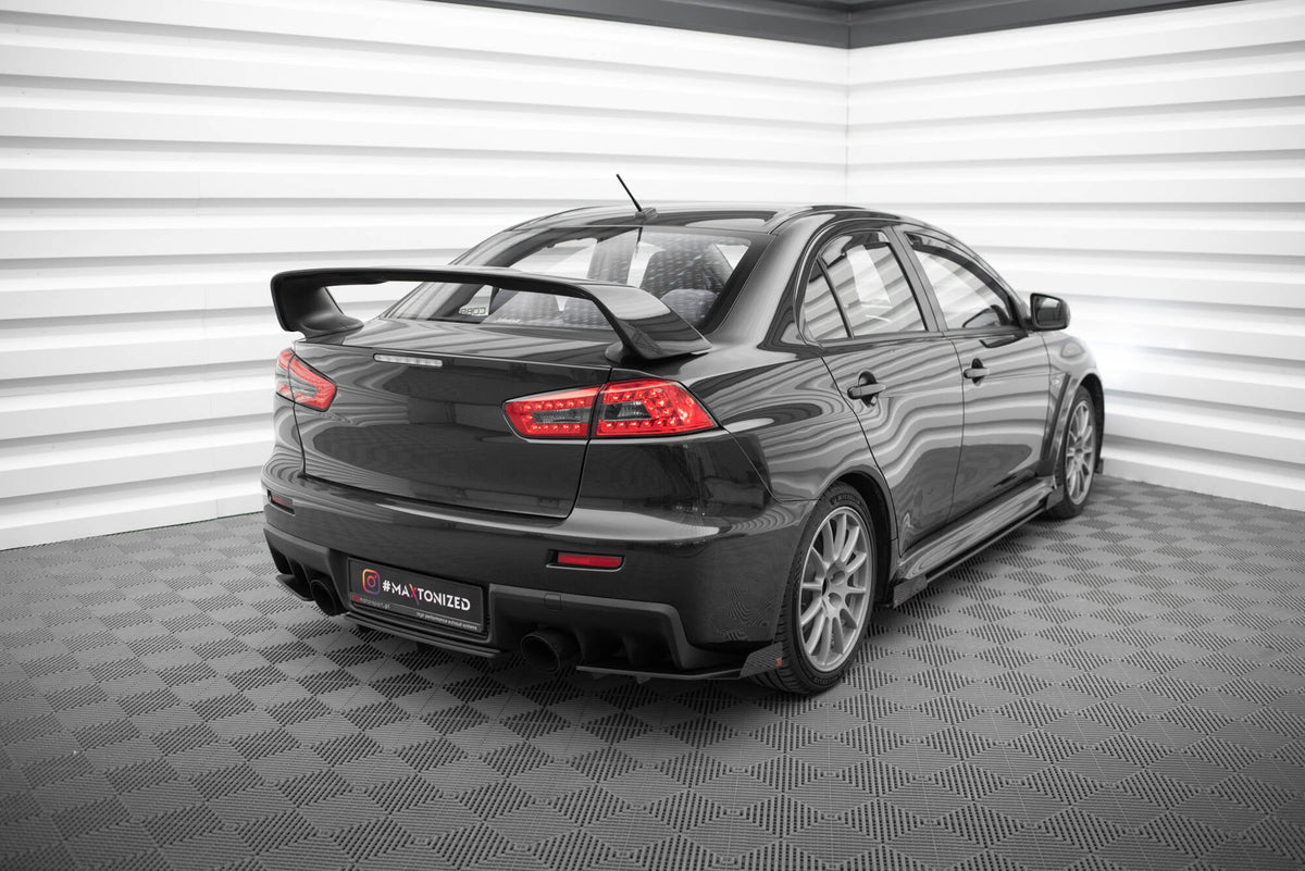 Splitters laterales traseros Street Pro + flaps para Mitsubishi Lancer EVO X