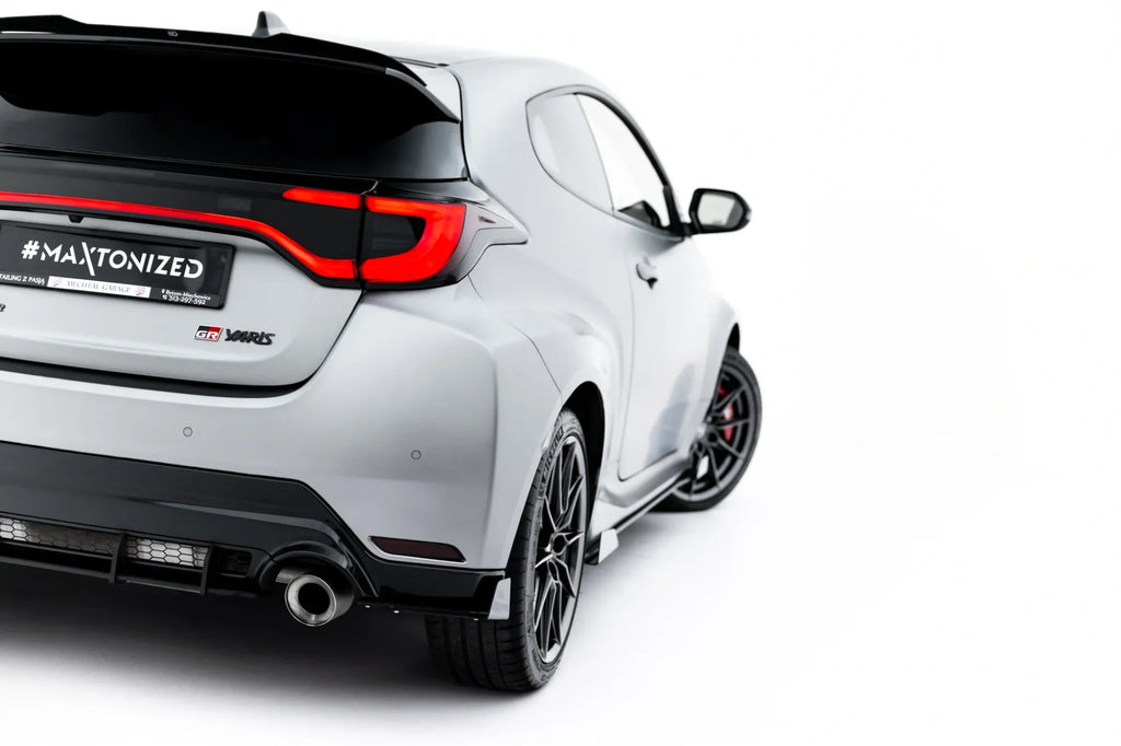 Splitters laterales traseros Street Pro + flaps para Toyota GR Yaris Mk4 Facelift