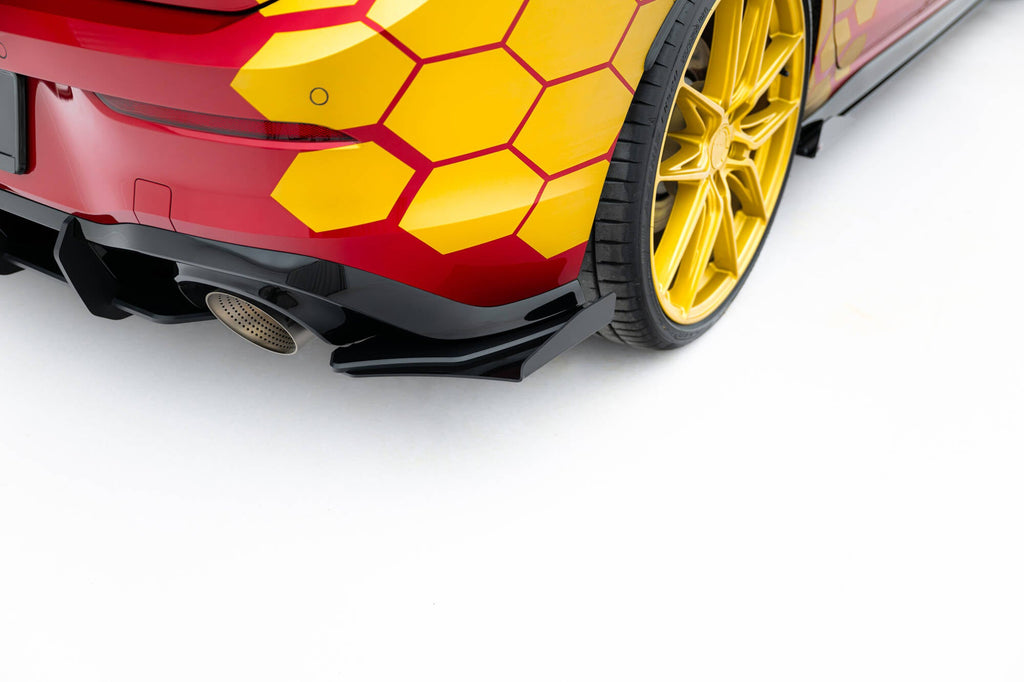 Splitters laterales traseros Street Pro + flaps para Volkswagen Golf GTI Clubsport Mk8 Facelift