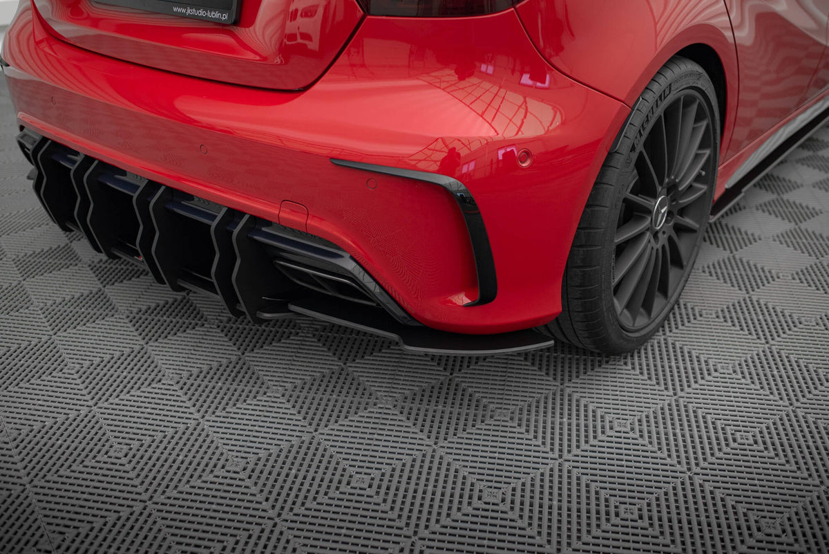 Splitters laterales traseros Street Pro para Mercedes-Benz A 45 AMG W176 Facelift