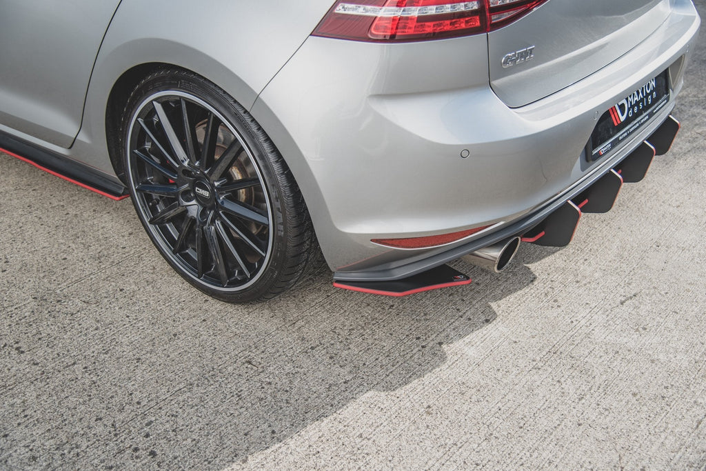 Splitters laterales traseros Street Pro V.2 para Volkswagen Golf Mk7 GTI