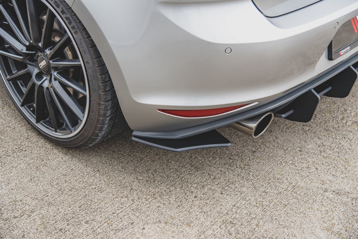 Splitters laterales traseros Street Pro V.2 para Volkswagen Golf Mk7 GTI