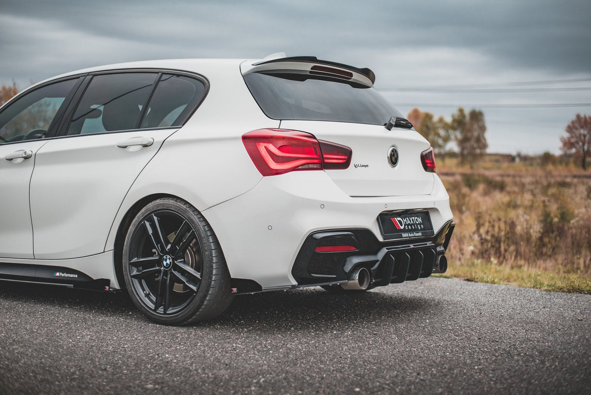 Splitters laterales traseros Street Pro V.3 + flaps para BMW 1 F20 M140i