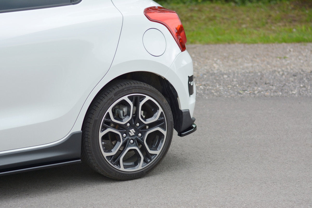 Splitters laterales traseros para Suzuki Swift Mk6