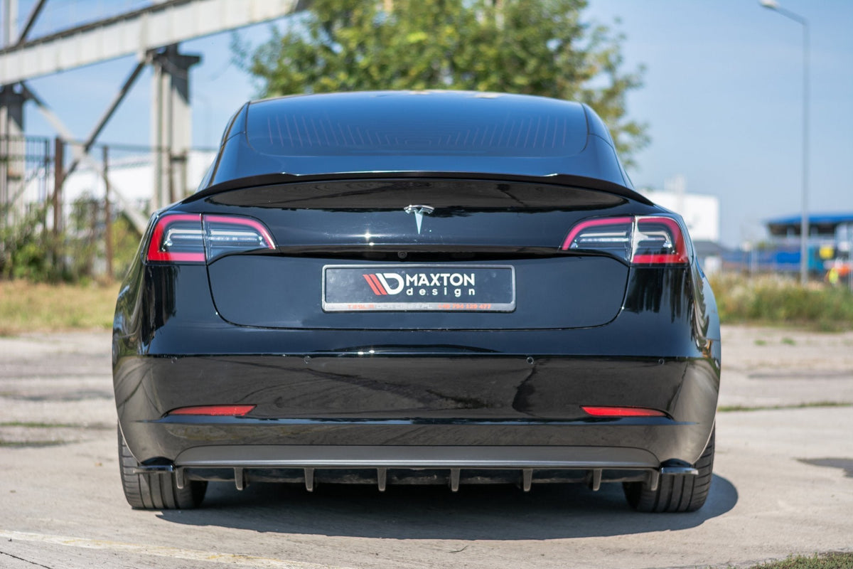 Splitters laterales traseros para Tesla Model 3